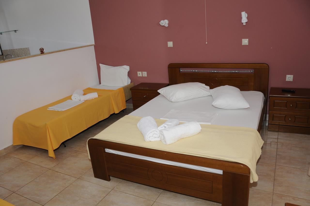 Apartments Hotel Alexandros Arkoúdi Eksteriør bilde