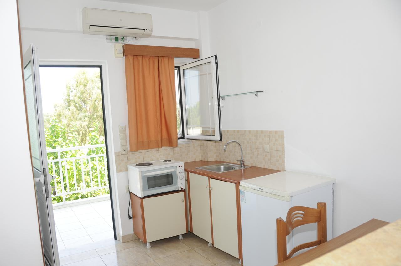 Apartments Hotel Alexandros Arkoúdi Eksteriør bilde